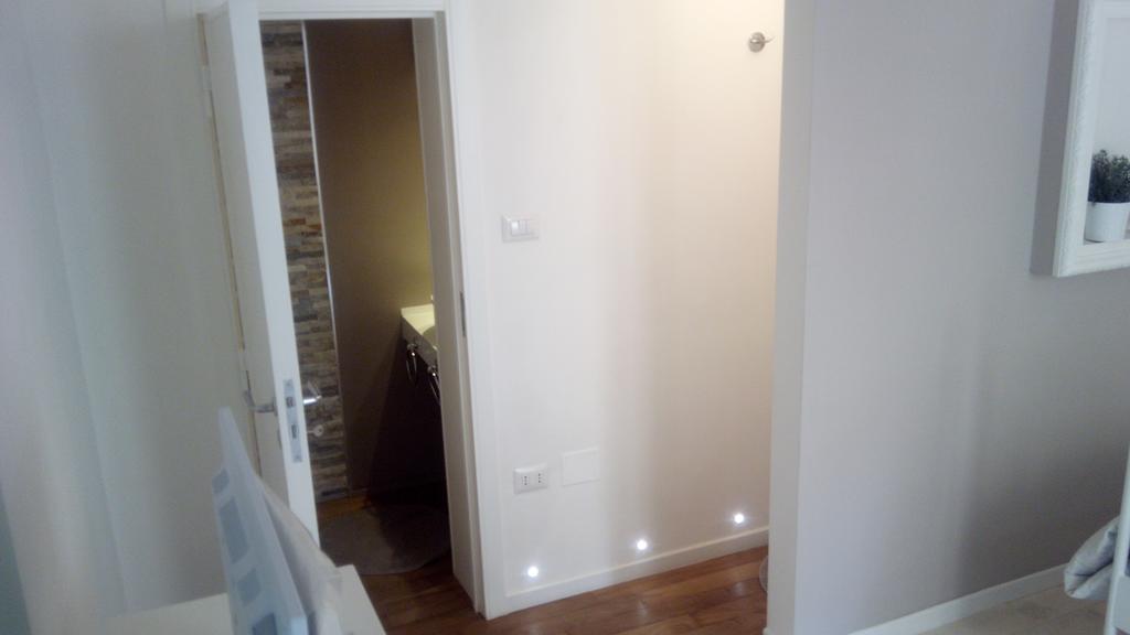 Casa Anna Apartment Лече Екстериор снимка