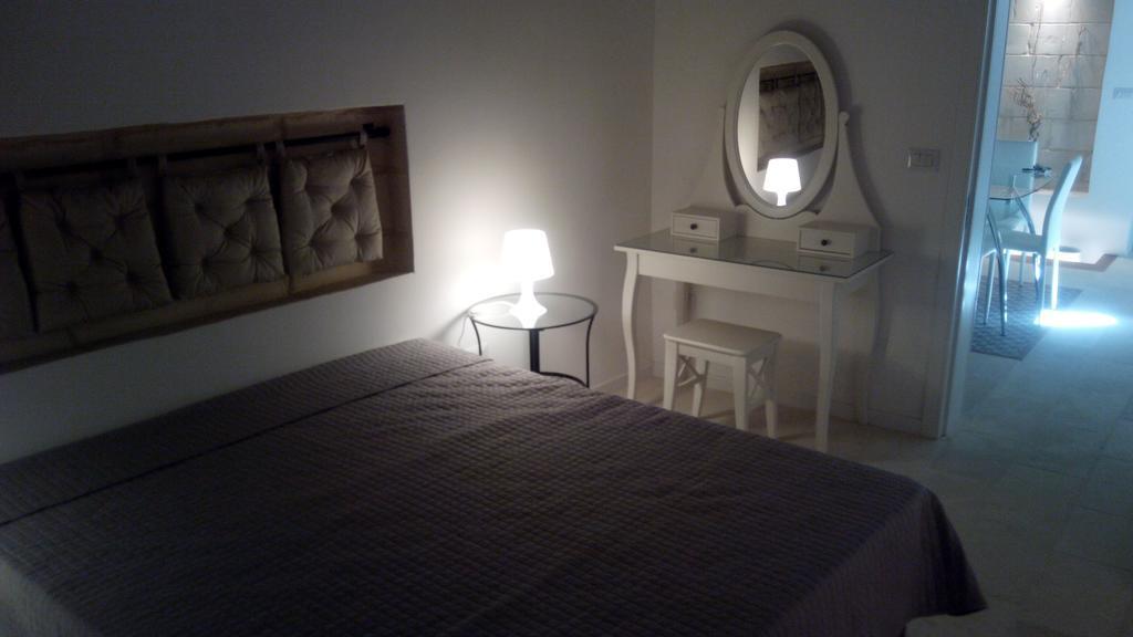 Casa Anna Apartment Лече Екстериор снимка