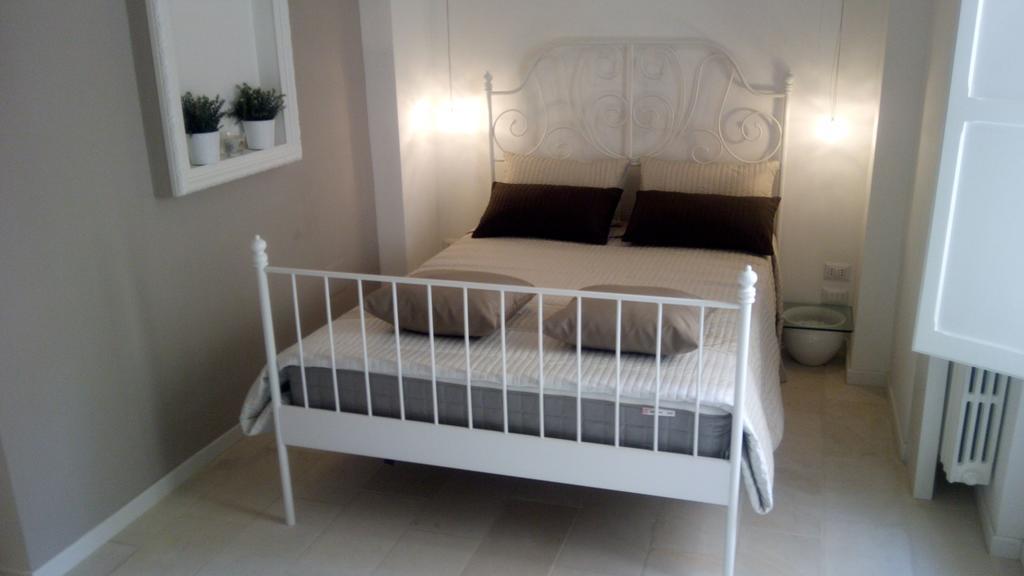 Casa Anna Apartment Лече Екстериор снимка